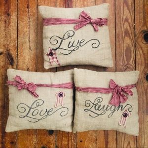 Rustic farmhouse burlap pillow set of 3